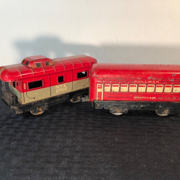Set of 2 Marx Tin litho O gauge Pre war Train cars passenger and caboose - Picture 4 of 9